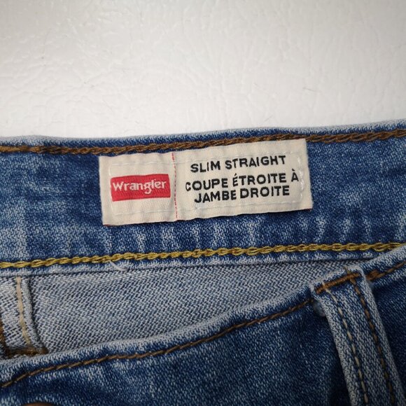 Wrangler Men's Size 36/30 Lighter Wash Slim Straight Blue Jeans - Picture 4 of 13